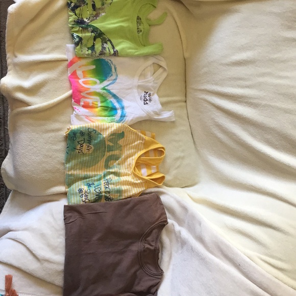 Mudd Other - Mudd tanks and brown shirt